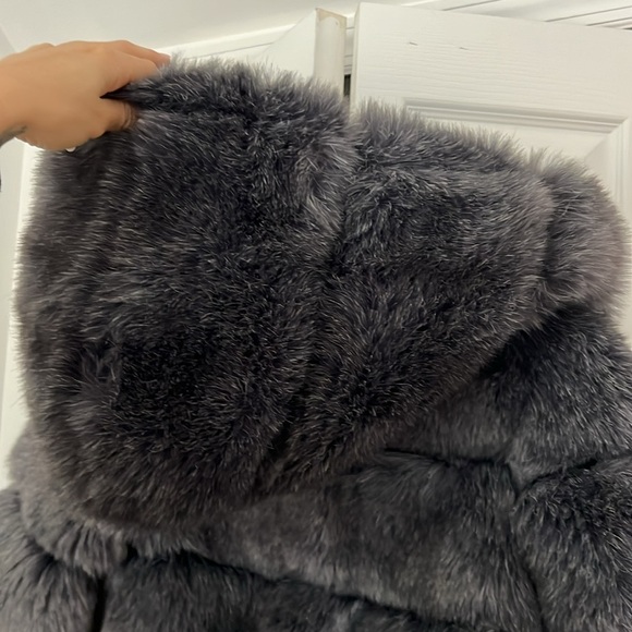 Faux Fur Midi Coat Size Small - Picture 5 of 11